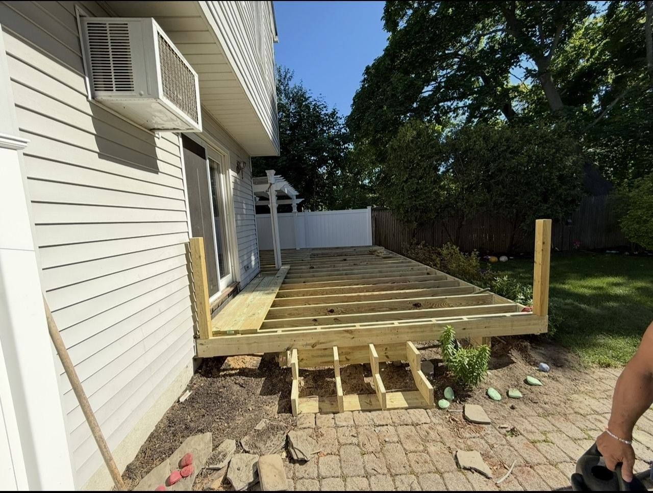 Deck framing with pergola